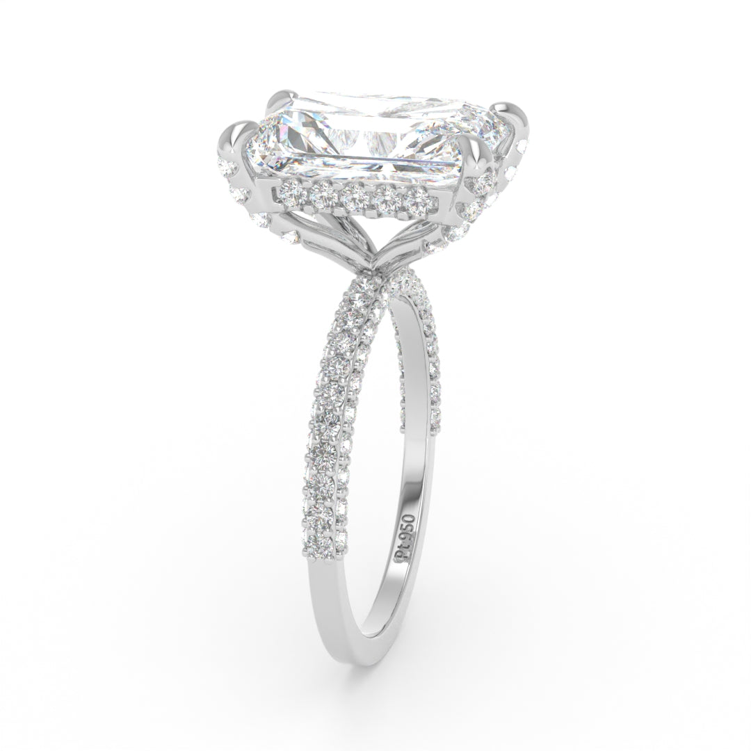 Bague de fiançailles Mia en diamant taille radiant avec halo de diamants cachés et anneau en diamant 3D