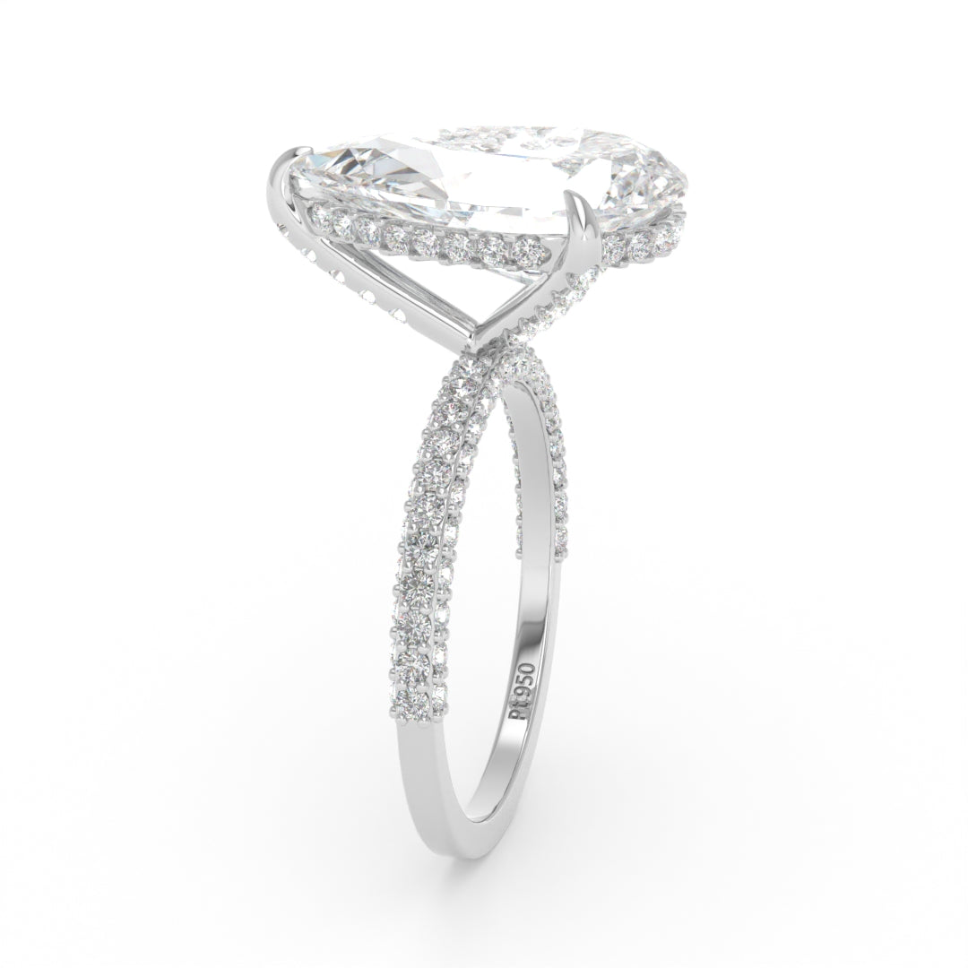 Bague de fiançailles Mia en diamant taille poire avec halo de diamants cachés et anneau en diamant 3D