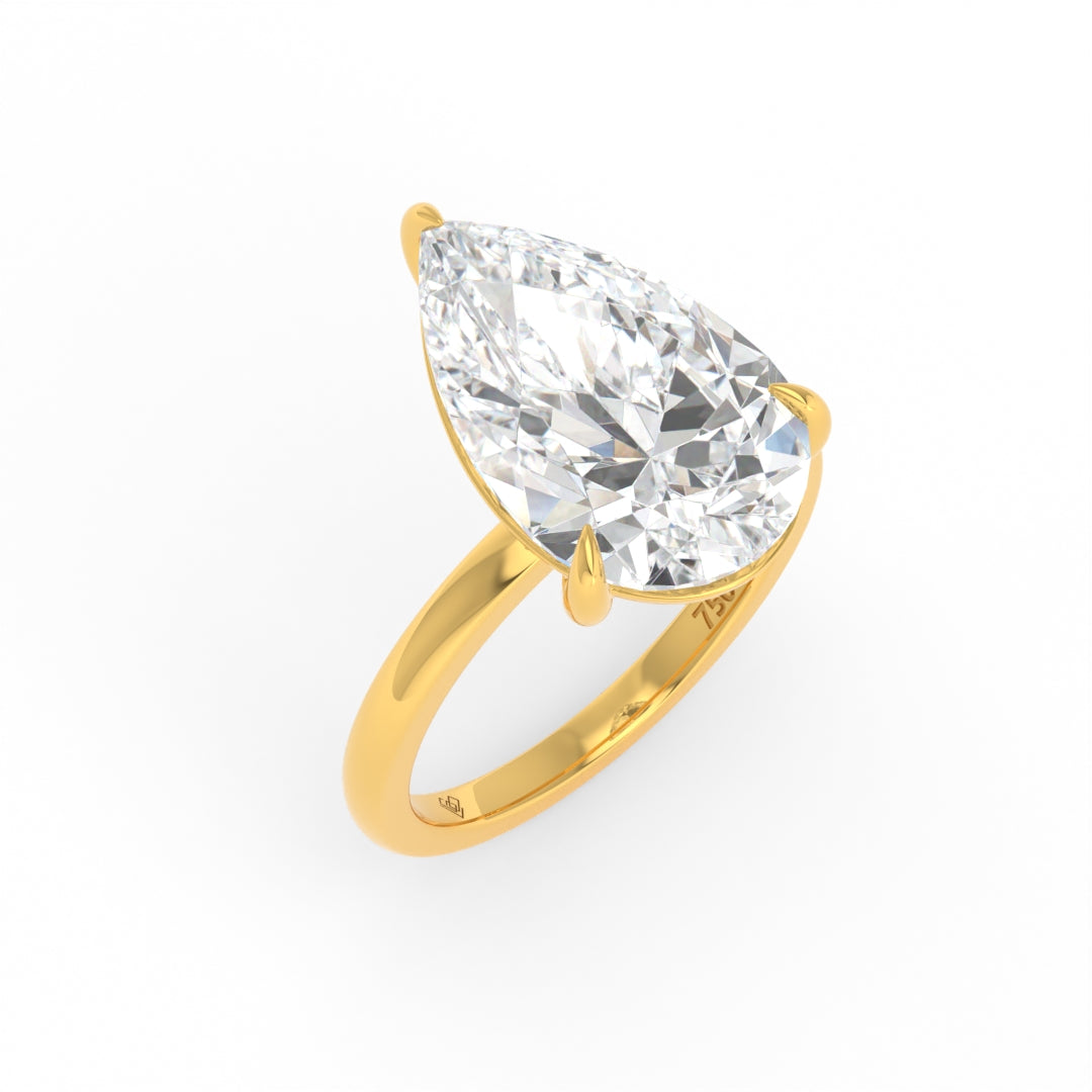 Noémie Solitaire Pear Cut With Diamond Engagement Ring