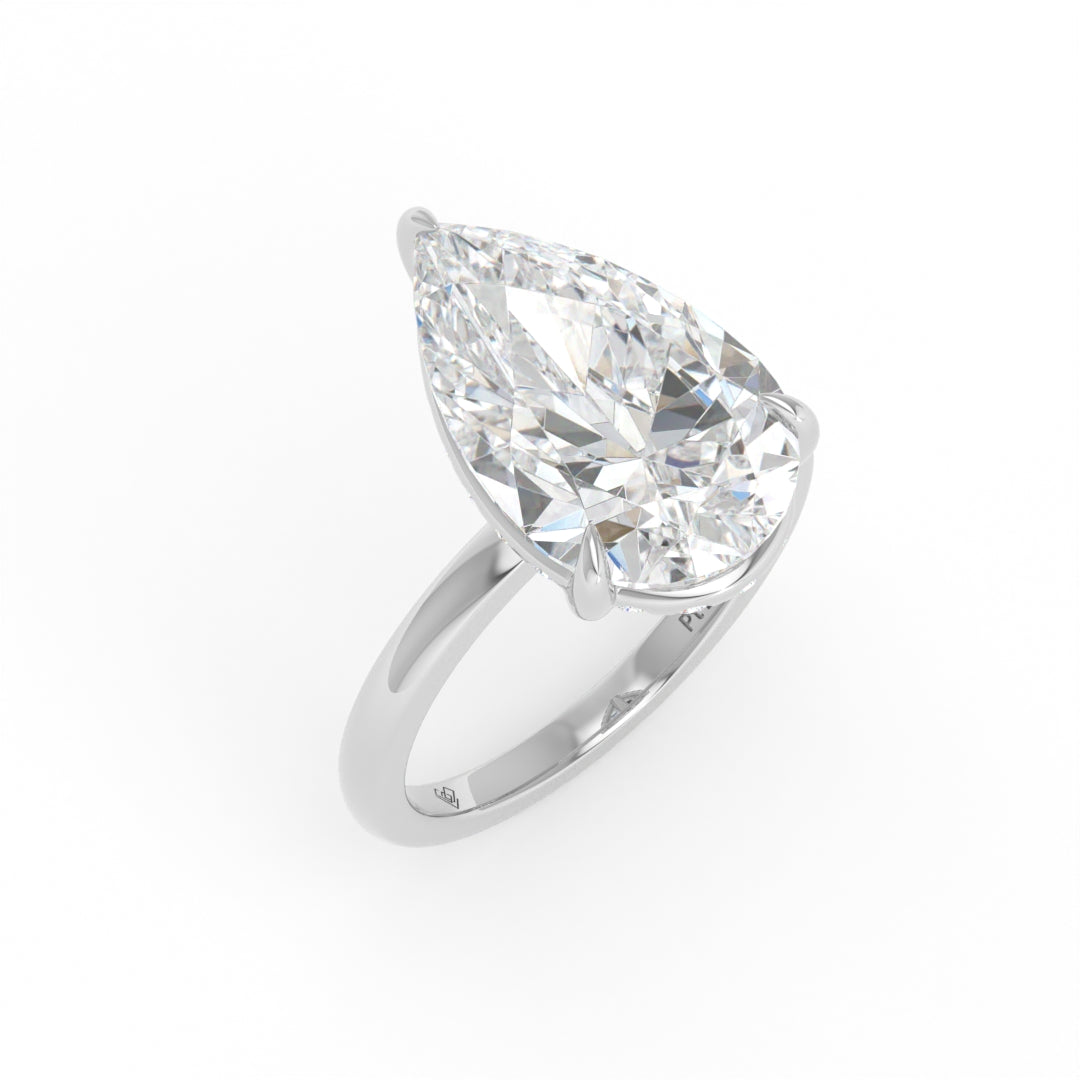 Léa Pear Cut Diamond With Hidden Halo Engagement Ring