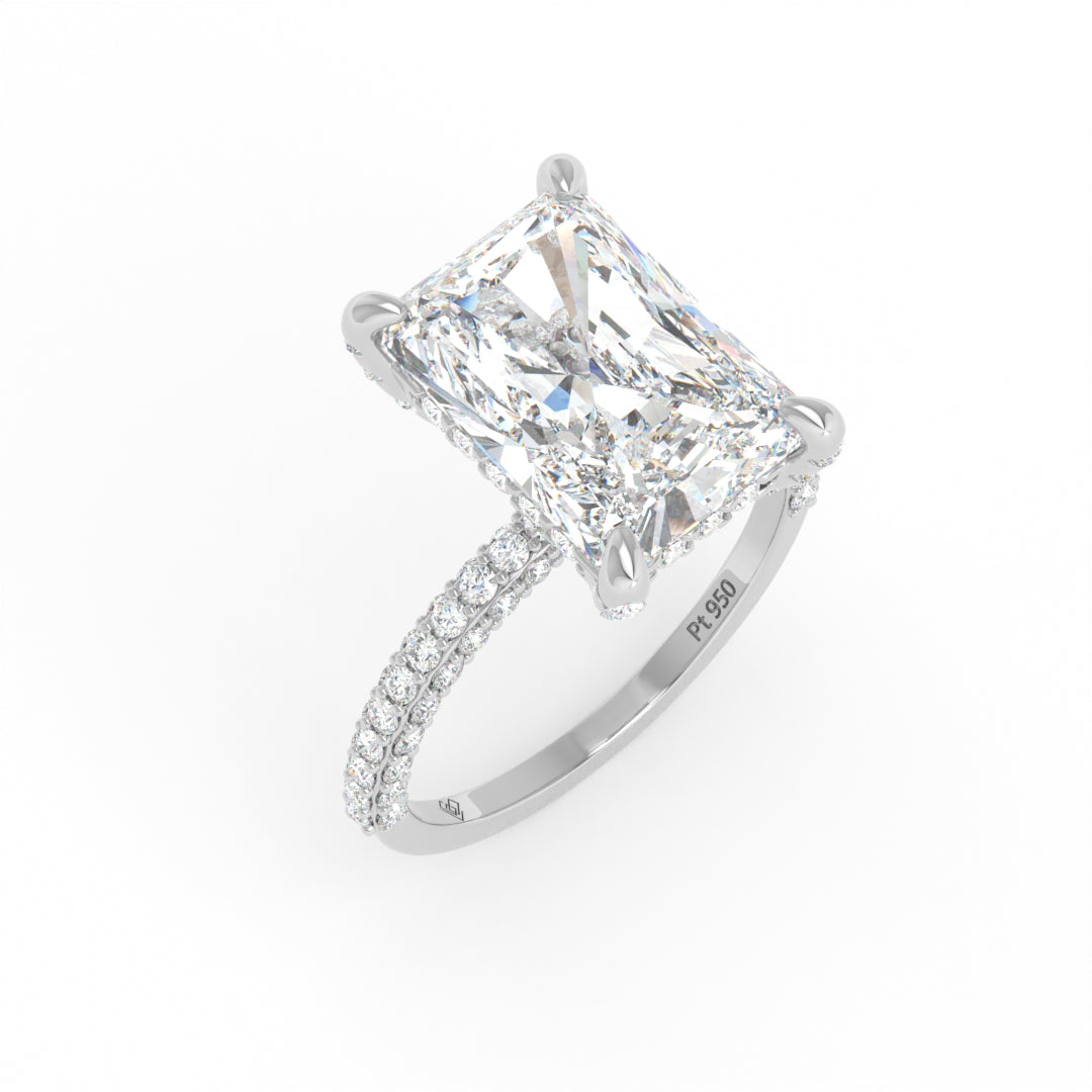 Bague de fiançailles Mia en diamant taille radiant avec halo de diamants cachés et anneau en diamant 3D