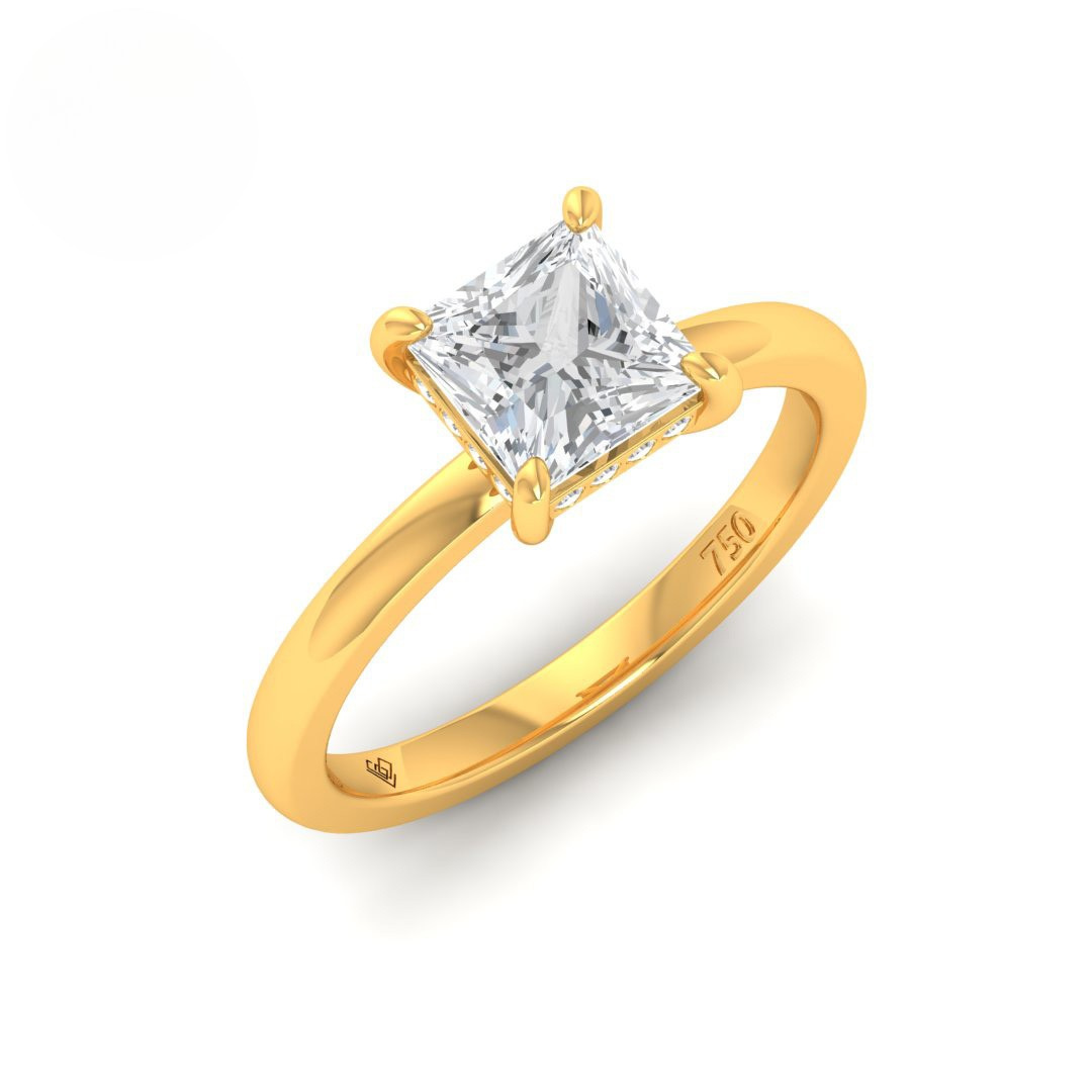 Léa Princess Cut Diamond With Hidden Halo Engagement Ring
