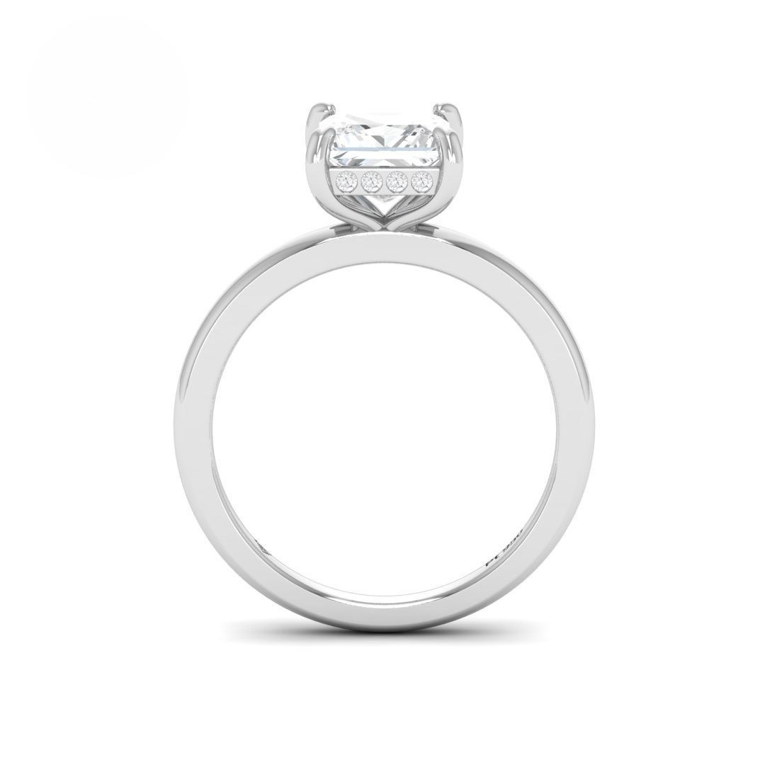 Léa Princess Cut Diamond With Hidden Halo Engagement Ring