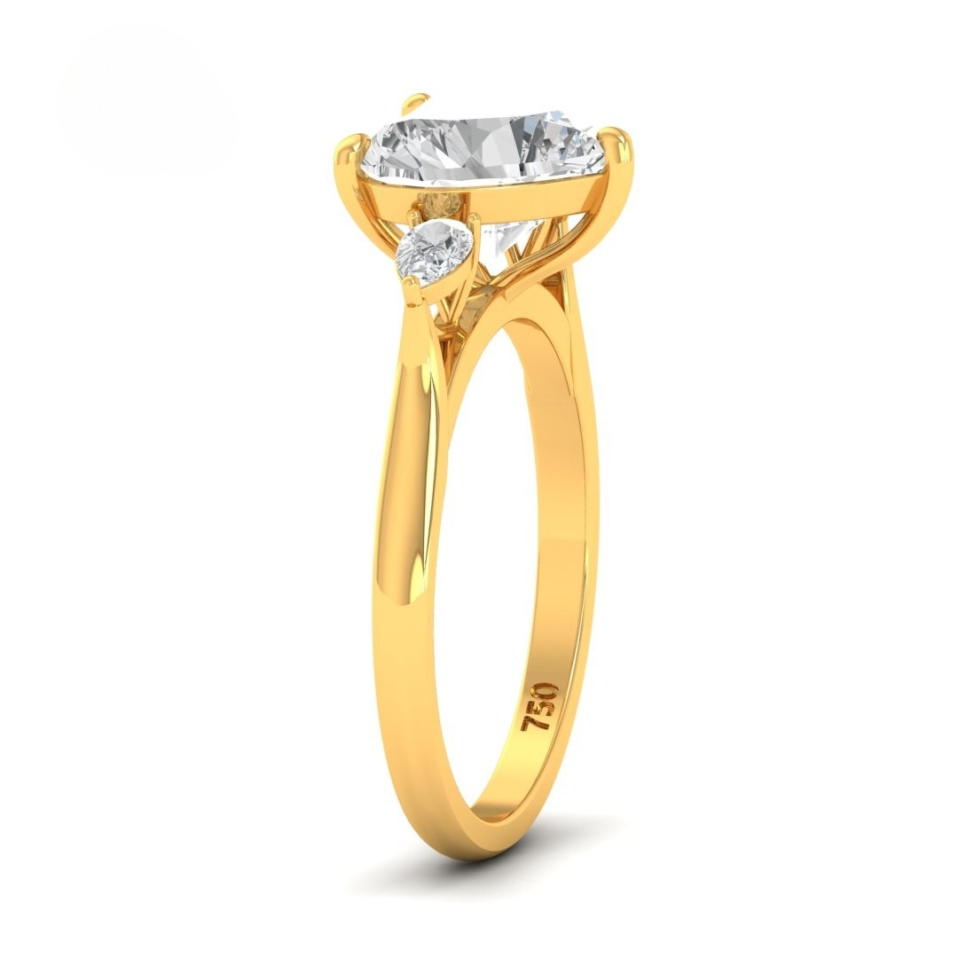 索菲亞心形切割鑽石訂婚戒指,配梨形切割副鑽