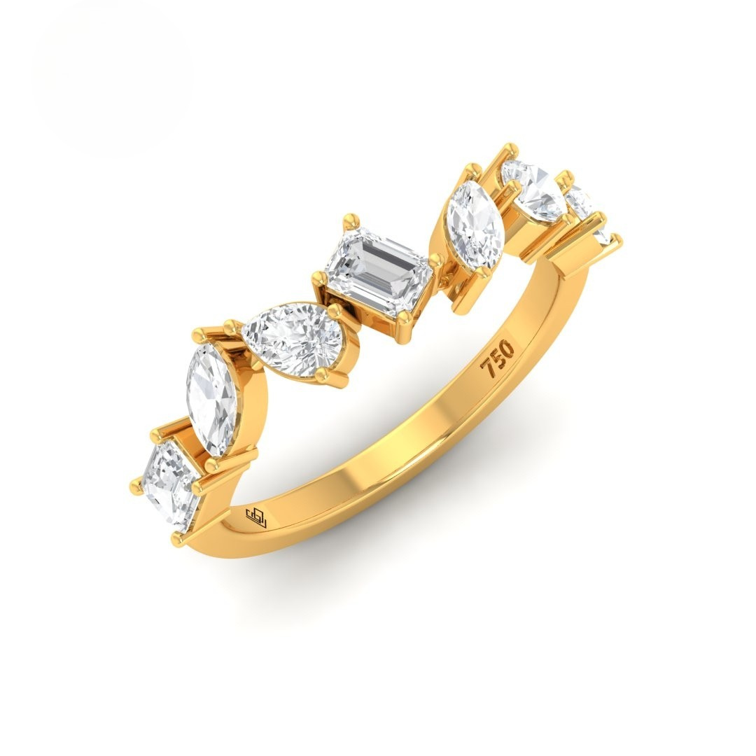 Angèle 7 Stone Diamond Wedding Band