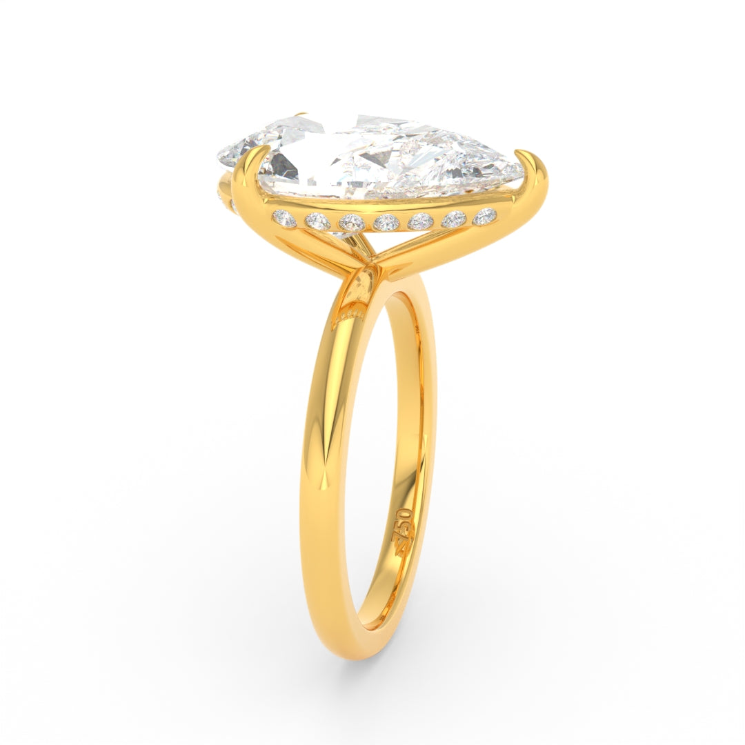 Léa Pear Cut Diamond With Hidden Halo Engagement Ring