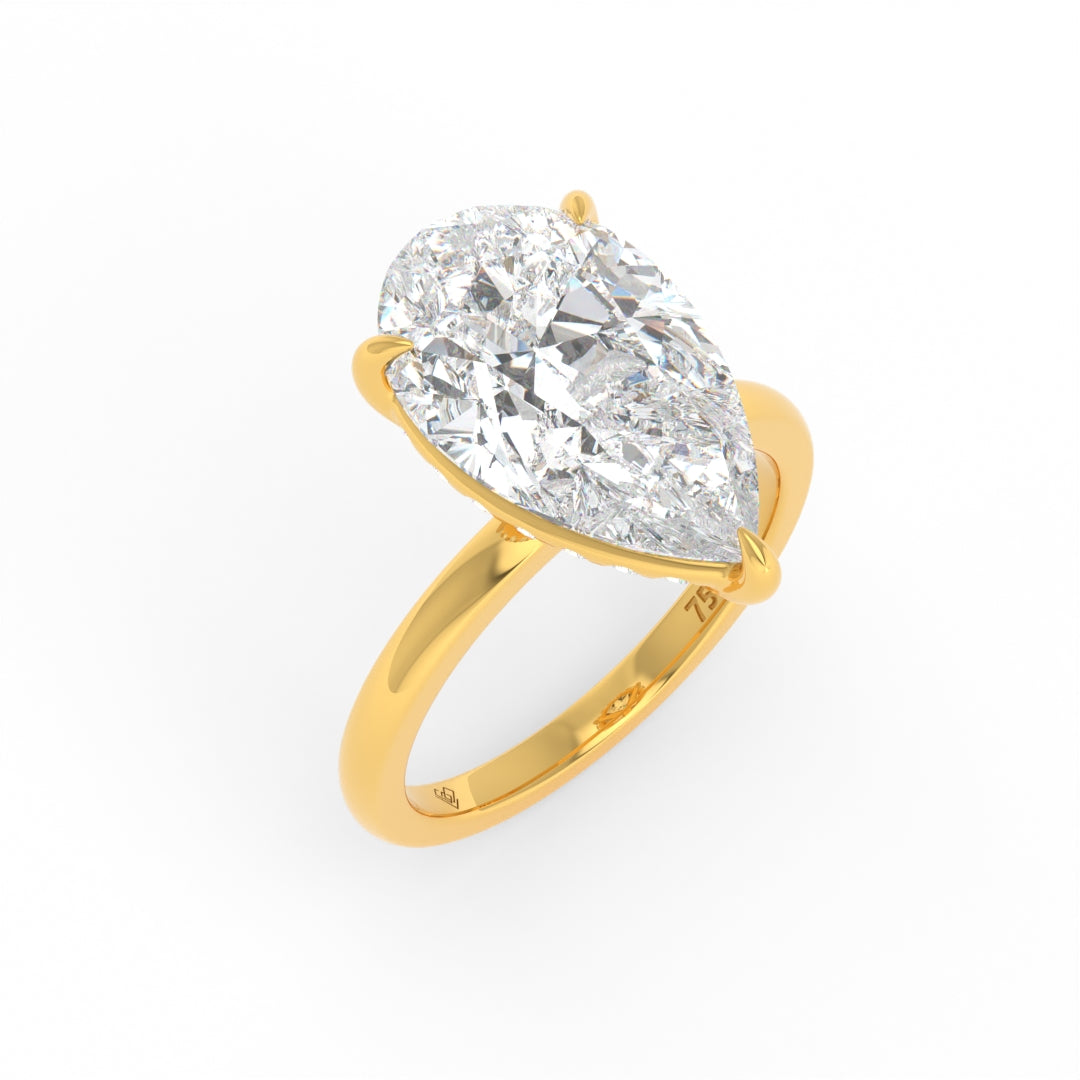 Léa Pear Cut Diamond With Hidden Halo Engagement Ring