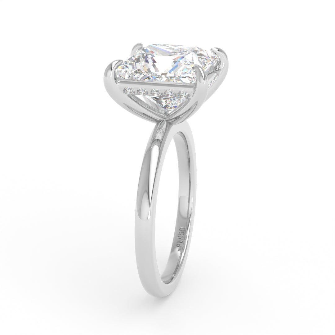 Léa Princess Cut Diamond With Hidden Halo Engagement Ring