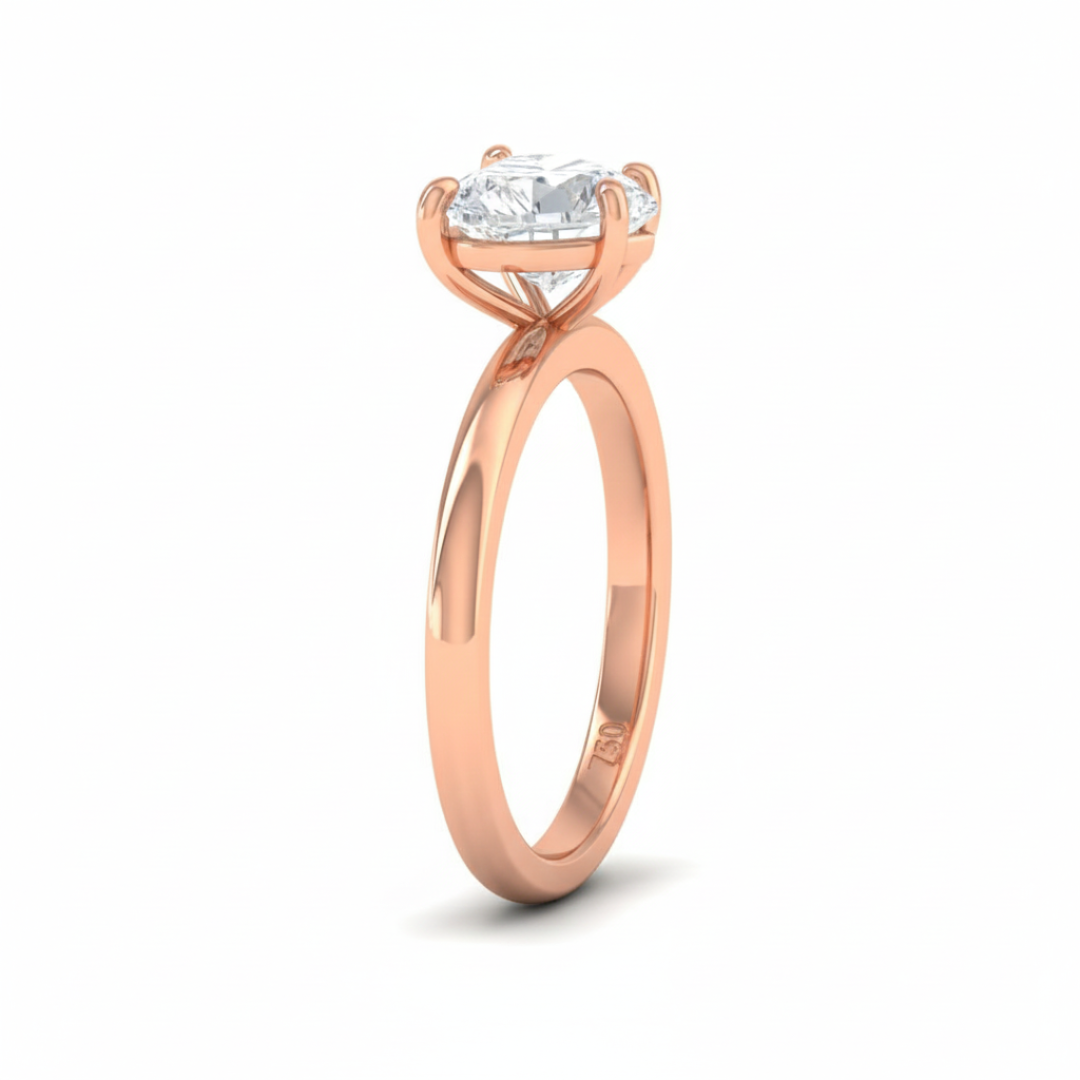 Noémie Solitaire Heart Cut With Diamond Engagement Ring