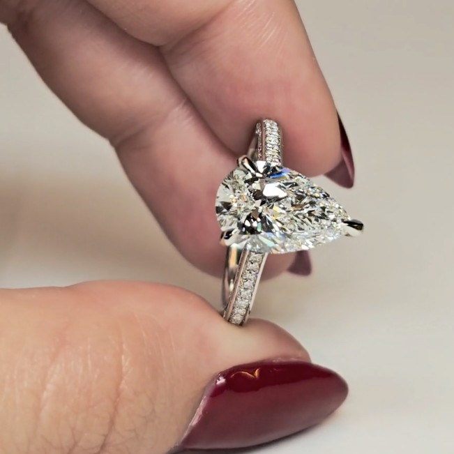Katherine Pear cut engagement ring 3D Diamond Band