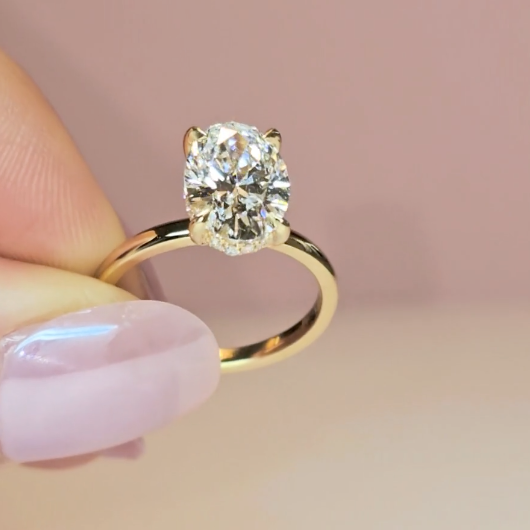 Léa Oval Cut Diamond With Hidden Halo Engagement Ring
