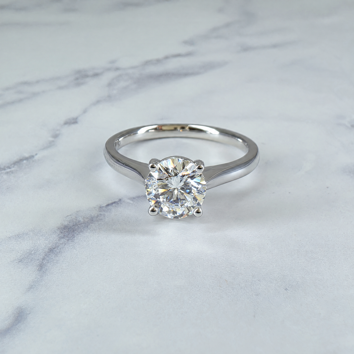 Noémie Solitaire Round Cut With Diamond Engagement Ring