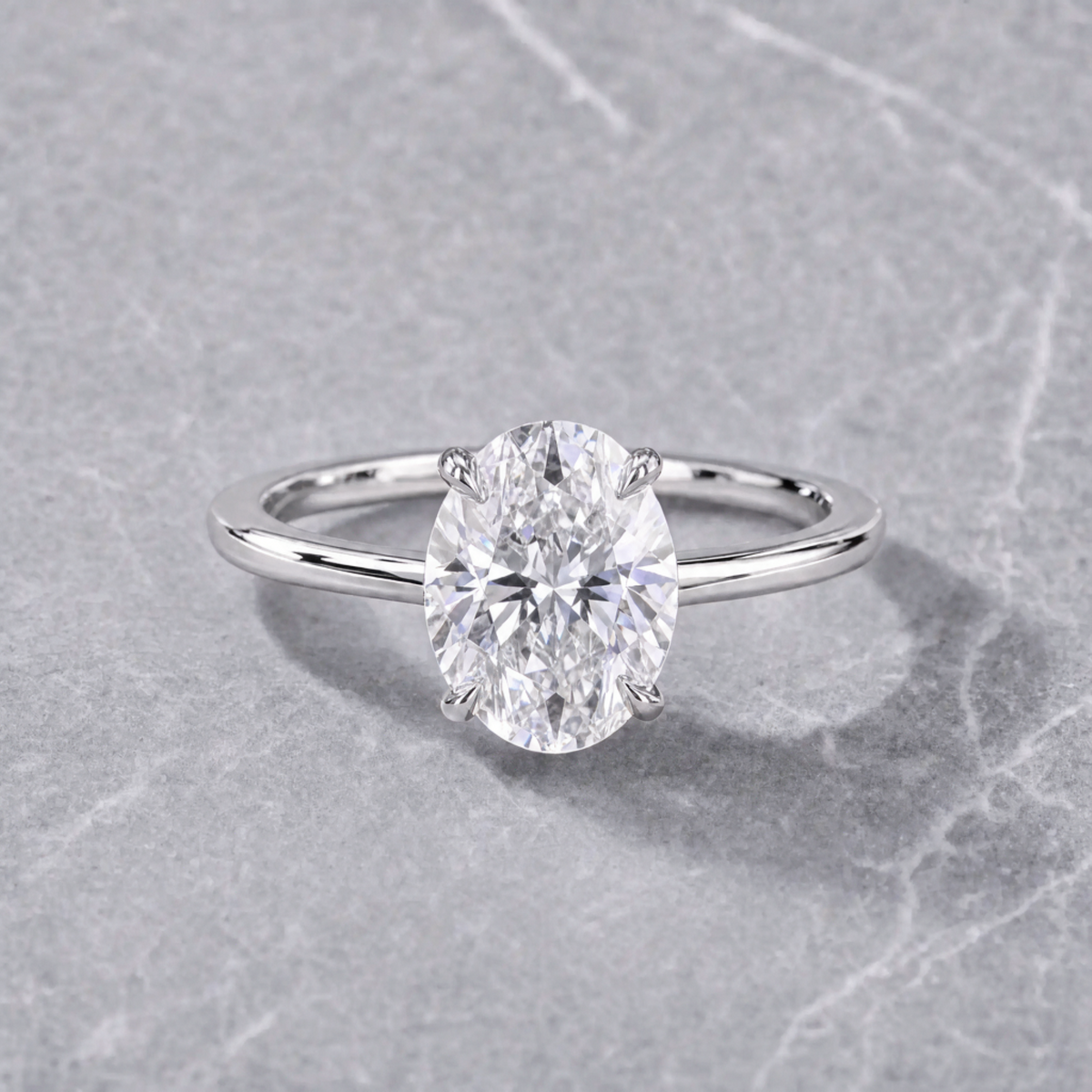 Bague de fiançailles Noémie Solitaire ovale avec diamant