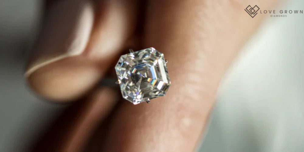 Four C’s: The Crucial Facts to Know Before Buying The Diamonds