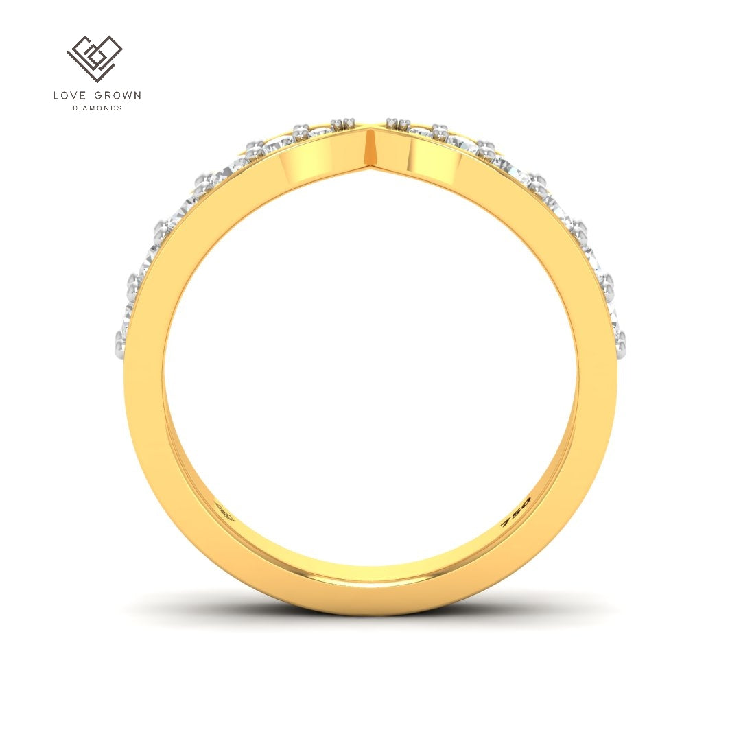 Laura Round Cut Diamond Wedding Band