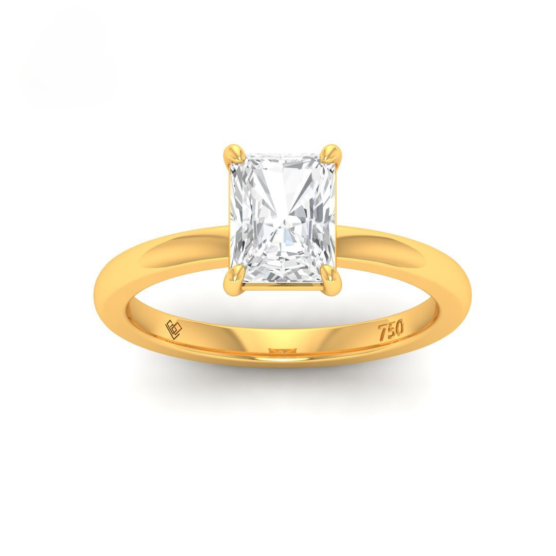 Noémie Solitaire Radiant cut diamond engagement ring with four-claw 18k gold band