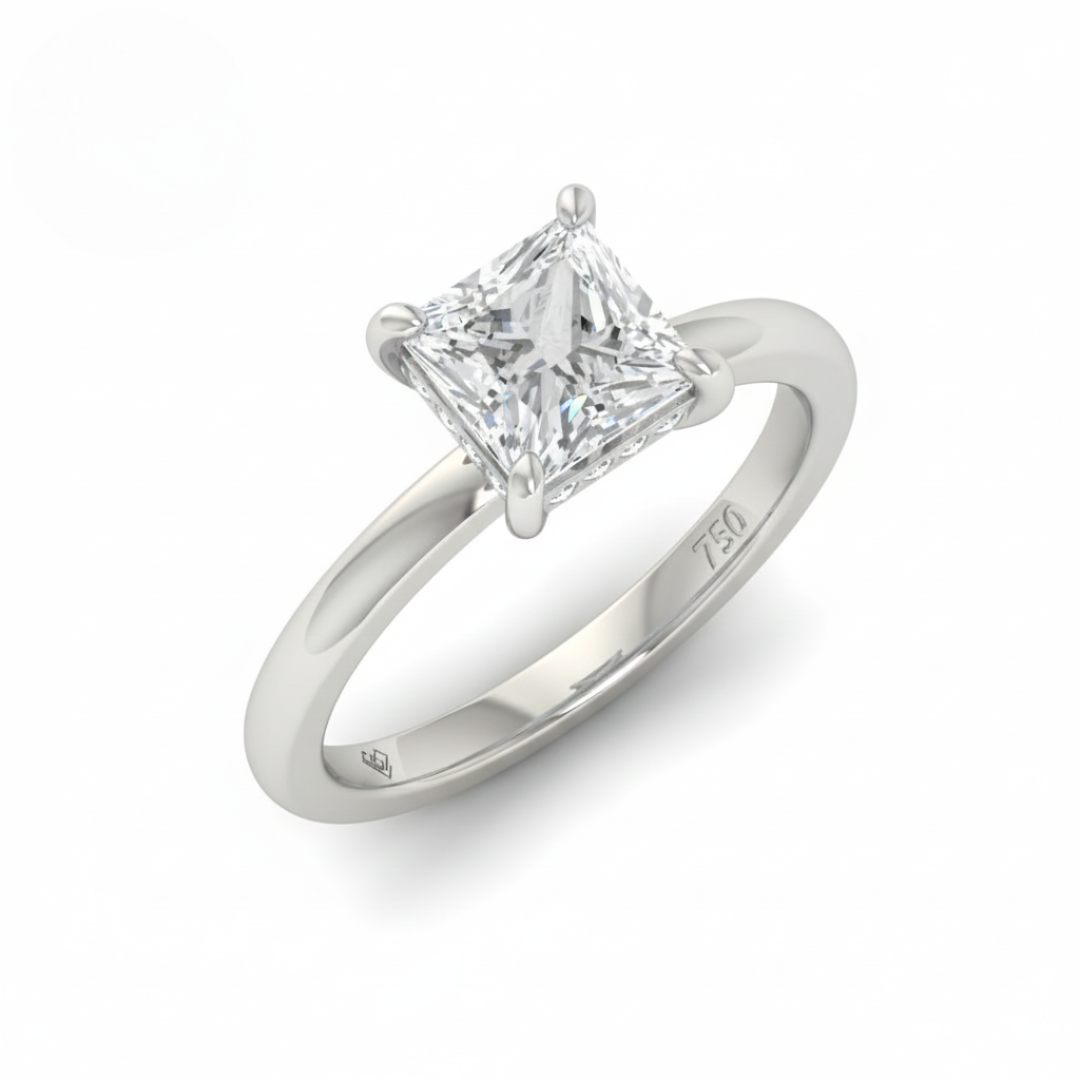 Léa Princess Cut Diamond With Hidden Halo Engagement Ring