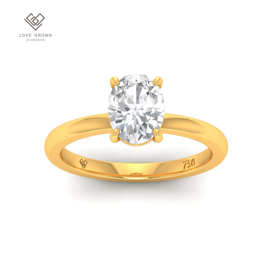 Noémie Solitaire Oval Cut Diamond Engagement Ring in Gold