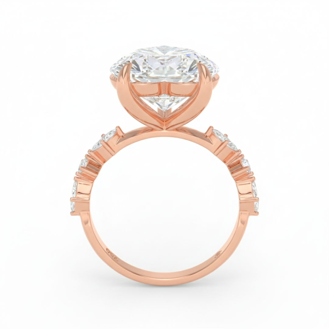 Bague de fiançailles Elizabeth en diamant taille cœur avec anneau serti de diamants taille marquise et ronde