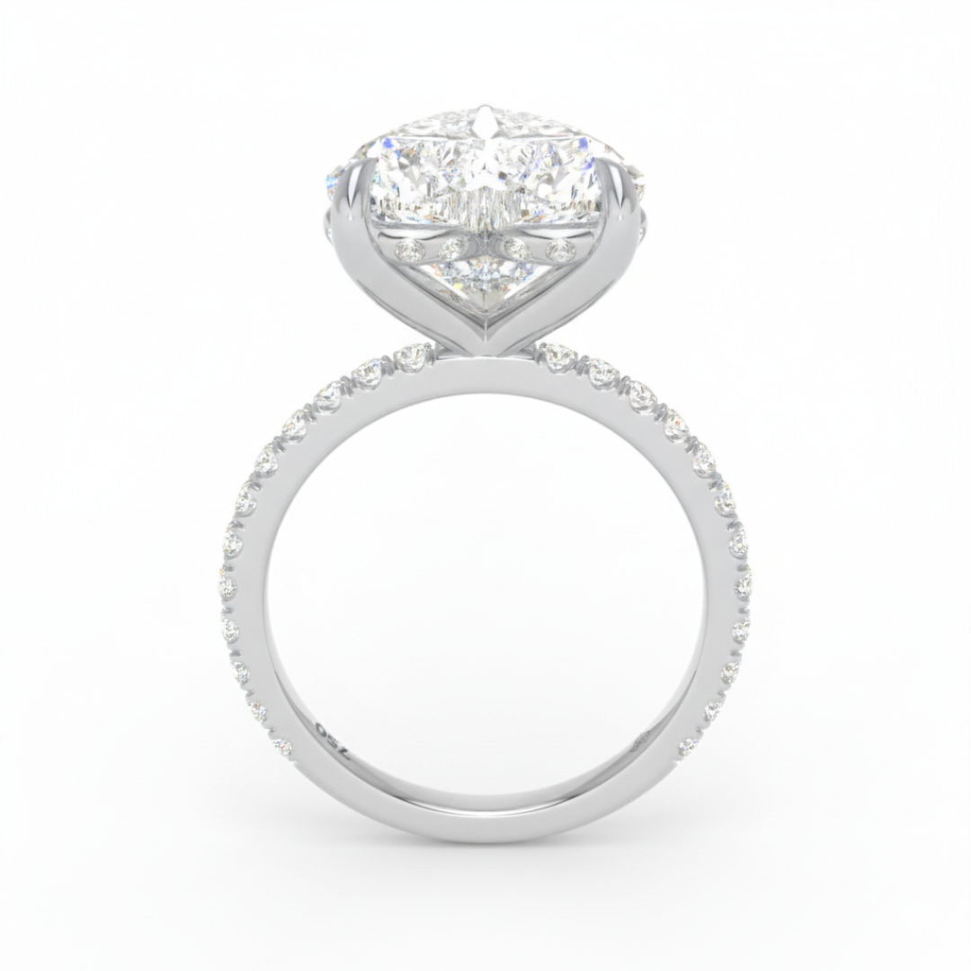 Bague de fiançailles Chloé en diamant taille cœur avec halo de diamants cachés et anneau serti de diamants