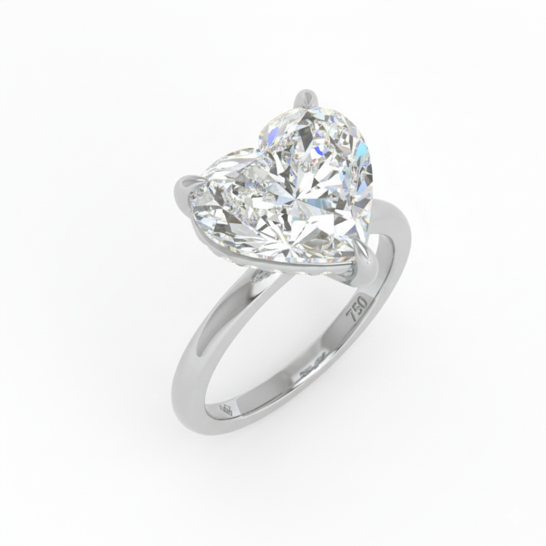 Bague de fiançailles Léa en diamant taille cœur avec halo caché
