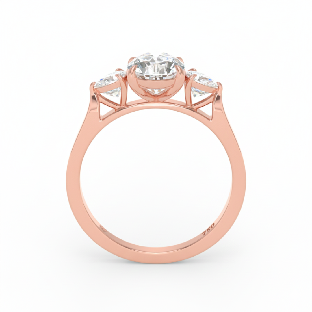 Bague de fiançailles Sofia en diamant taille poire avec diamants latéraux taille poire