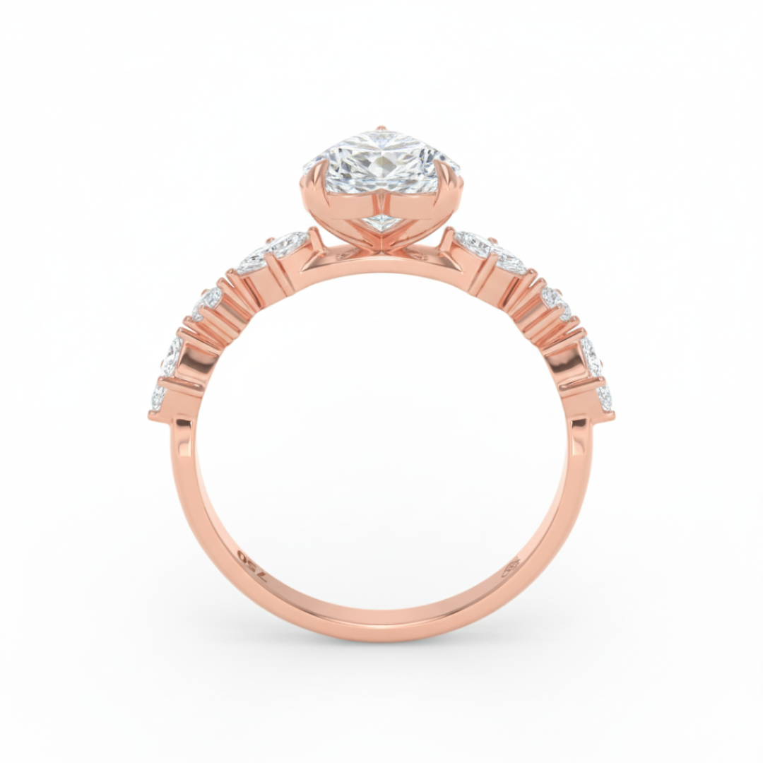 Bague de fiançailles Elizabeth en diamant taille cœur avec anneau serti de diamants taille marquise et ronde