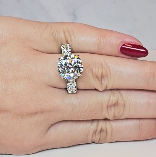 Juliette Round Lab-Grown Diamond Engagement Ring featuring a Half-Set Diamond Band, Hidden Halo, and Pavé U-Shaped Prong Setting