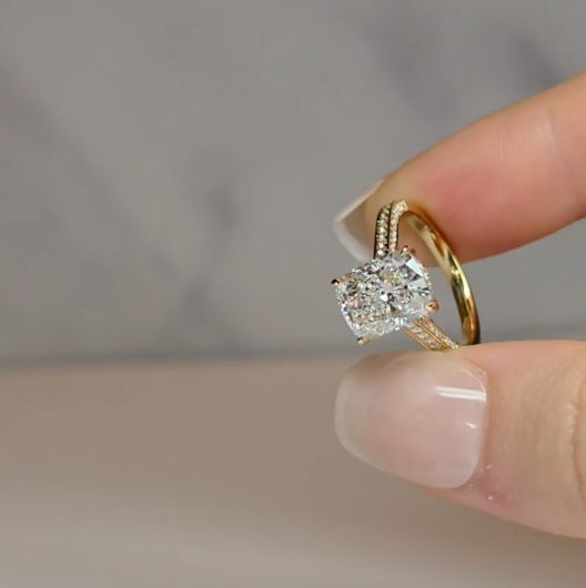 Katherine Cushion cut engagement ring 3D Diamond Band